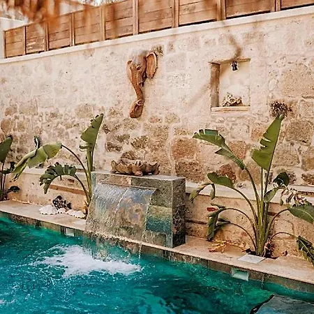Suare Alacati Hotel 5*